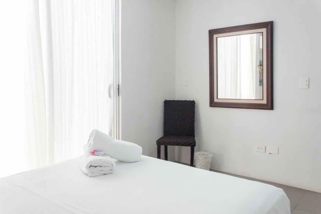 Whyz 4 You Private Rooms プエルト・モレロス エクステリア 写真